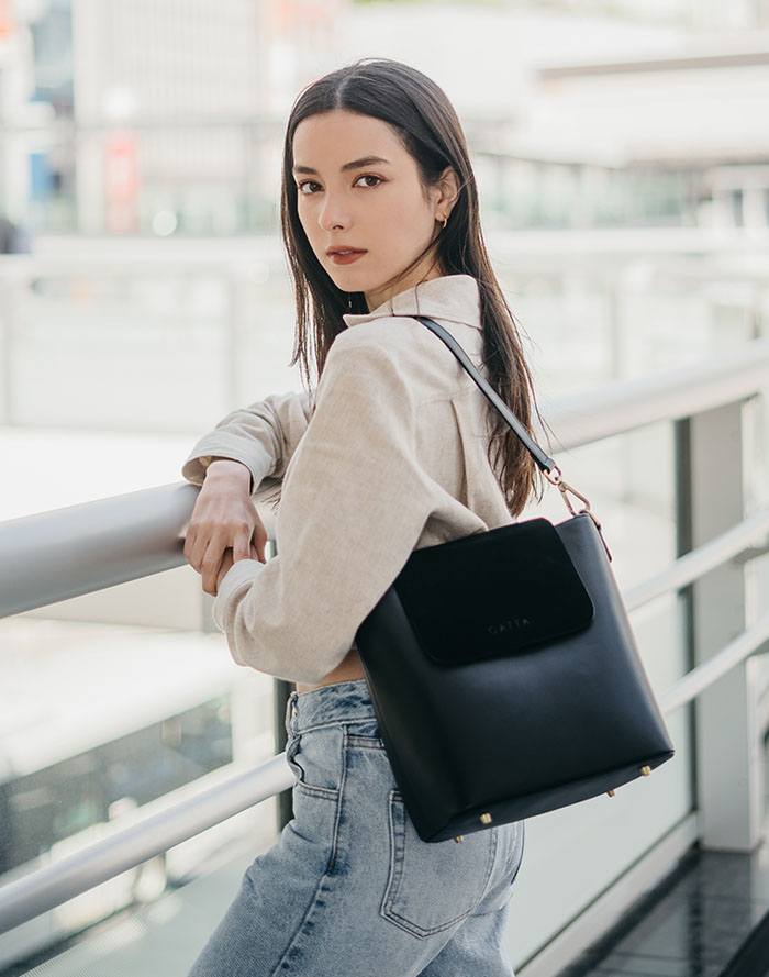 Gatta Bag カメラバッグ Jackie Noir Stylish Camera Bag For Women – GATTA
